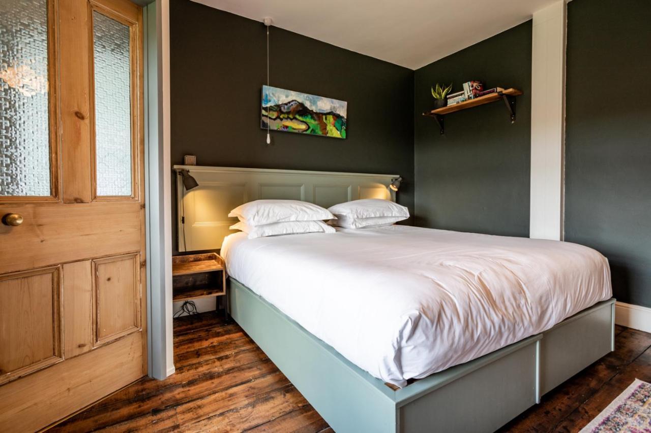 Bed & Breakfast The Old Vicarage Moylgrove