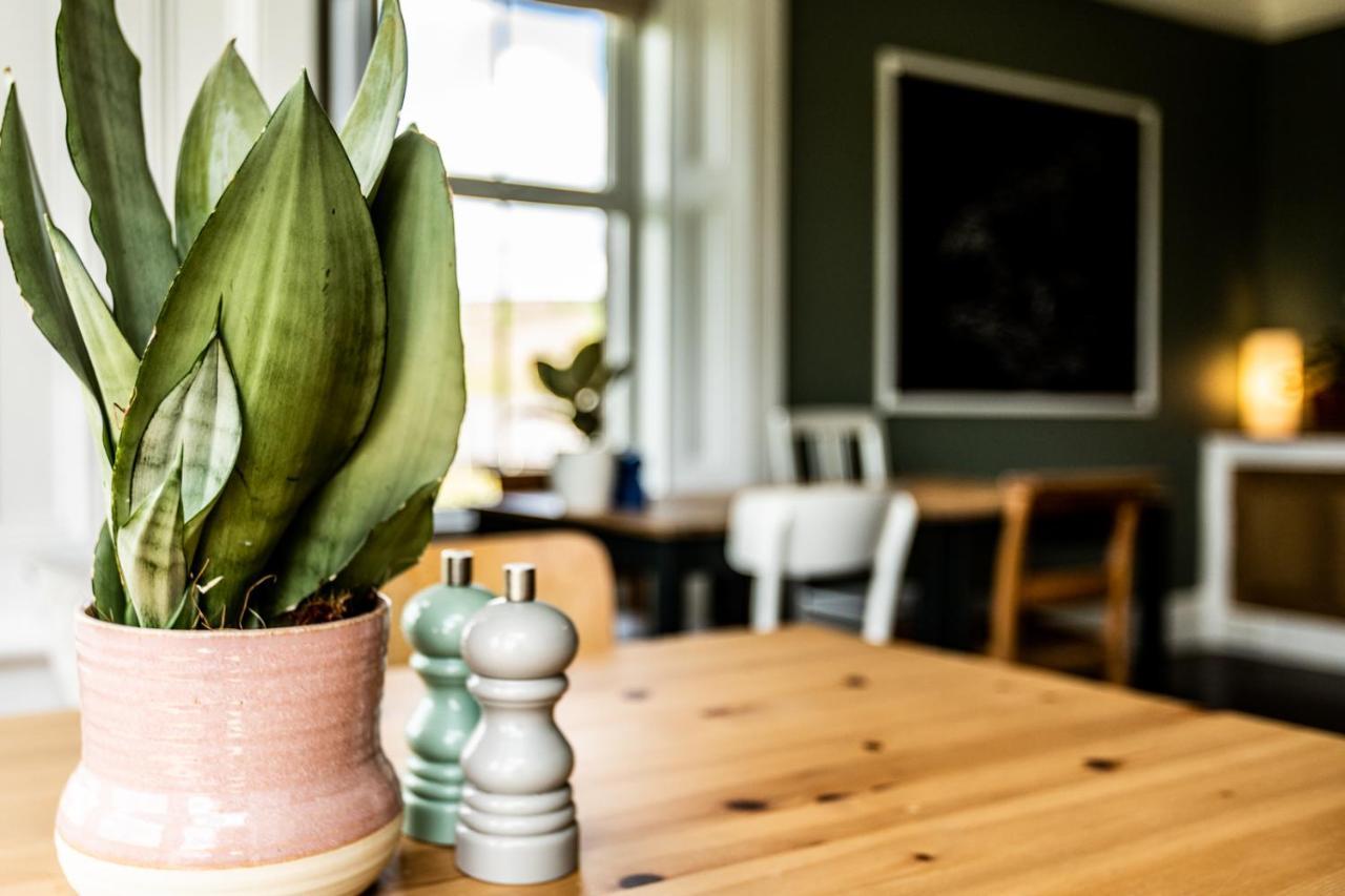 The Old Vicarage Bed & Breakfast Moylgrove