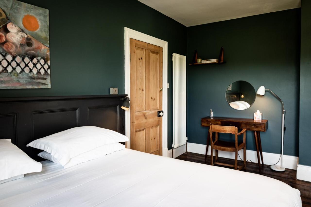 The Old Vicarage Bed & Breakfast Moylgrove